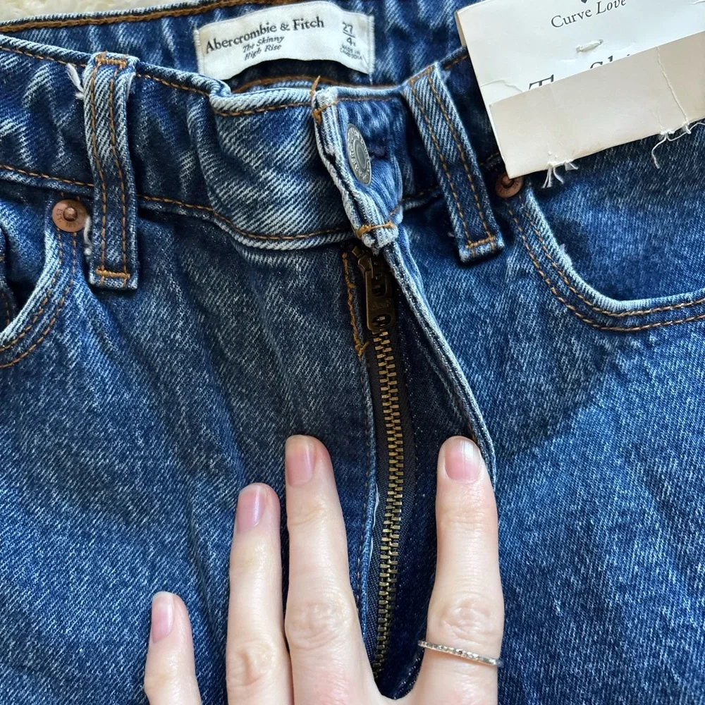 Abercrombie & Fitch Dark Blue High-Rise Skinny Jeans - Picture 9 of 9